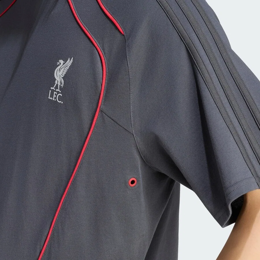 Футболка ADIDAS ORIGINALS 'LFC' в цветах антрацит и графит — фото 3
