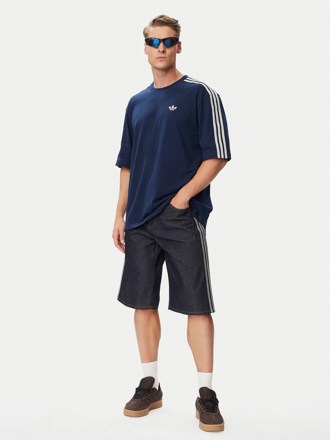 Мужская футболка оверсайз Adicolor Oversized Tee Adidas, темно-синий — фото 2