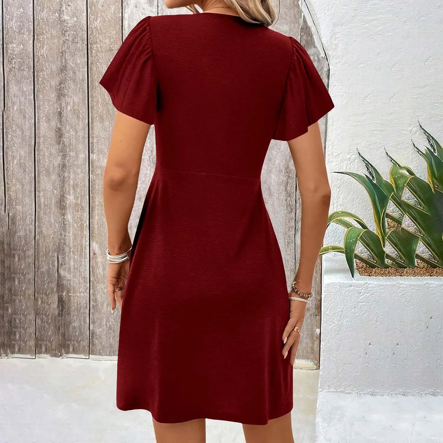 Женское летнее платье с twist front A-line V-образным вырезом, Red — фото 2