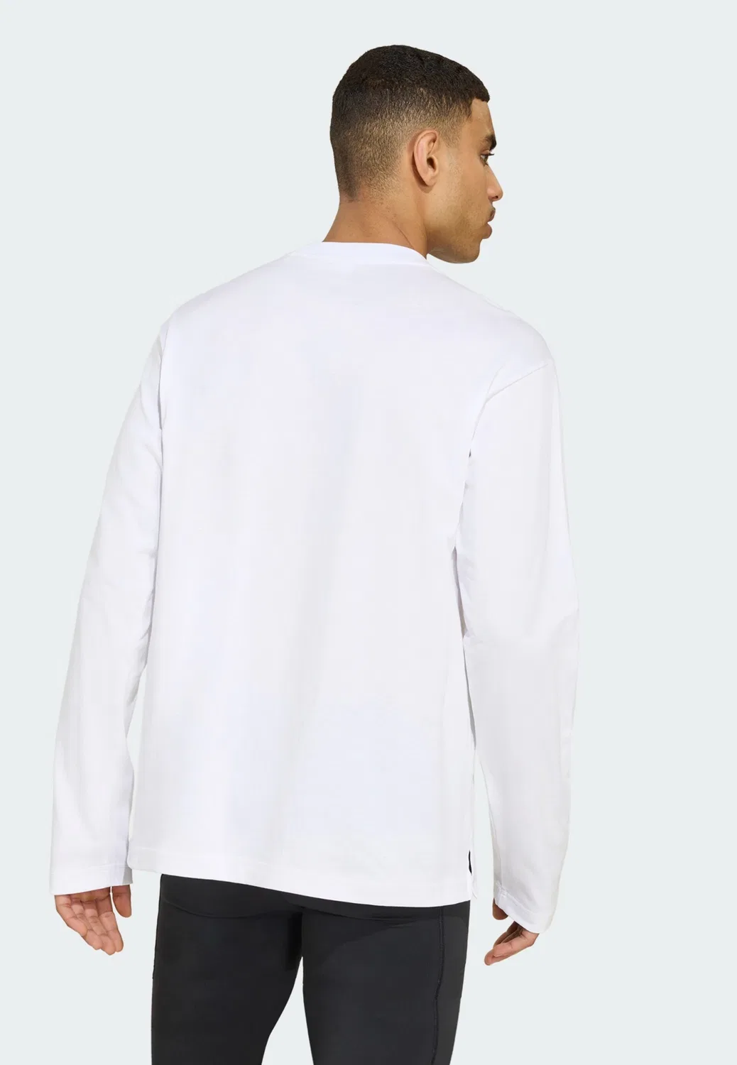 Спортивная футболка Adidas Performance Shirt Adi365 белого цвета — фото 3