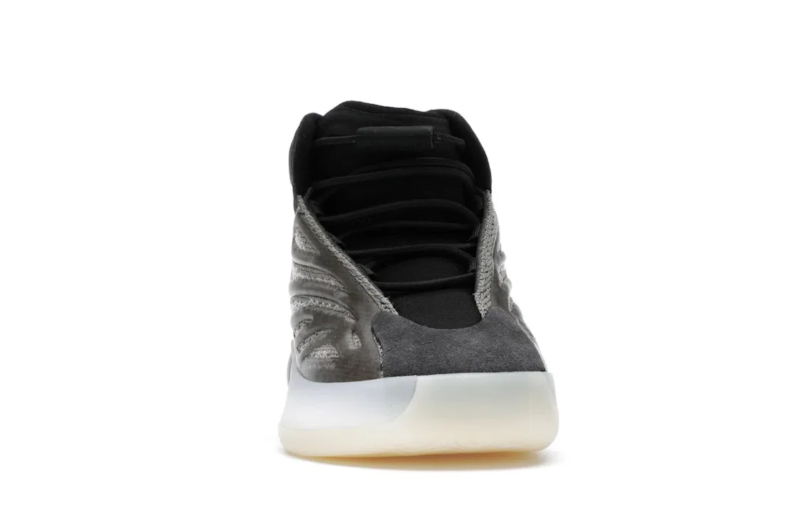 Детские кроссовки Lifestyle Adidas Yeezy QNTM, Barium — фото 2