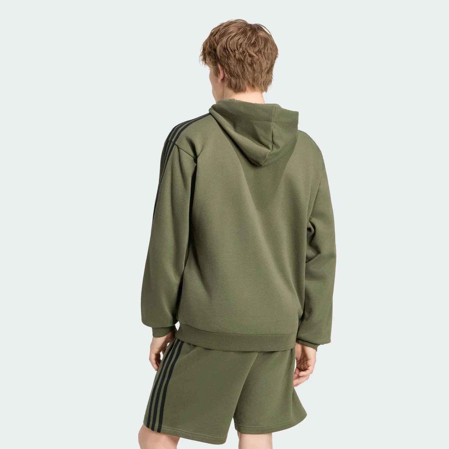 Мужское худи с принтом Essentials 3-Streifen French Terry Adidas, Olivgrun Schwarz — фото 3