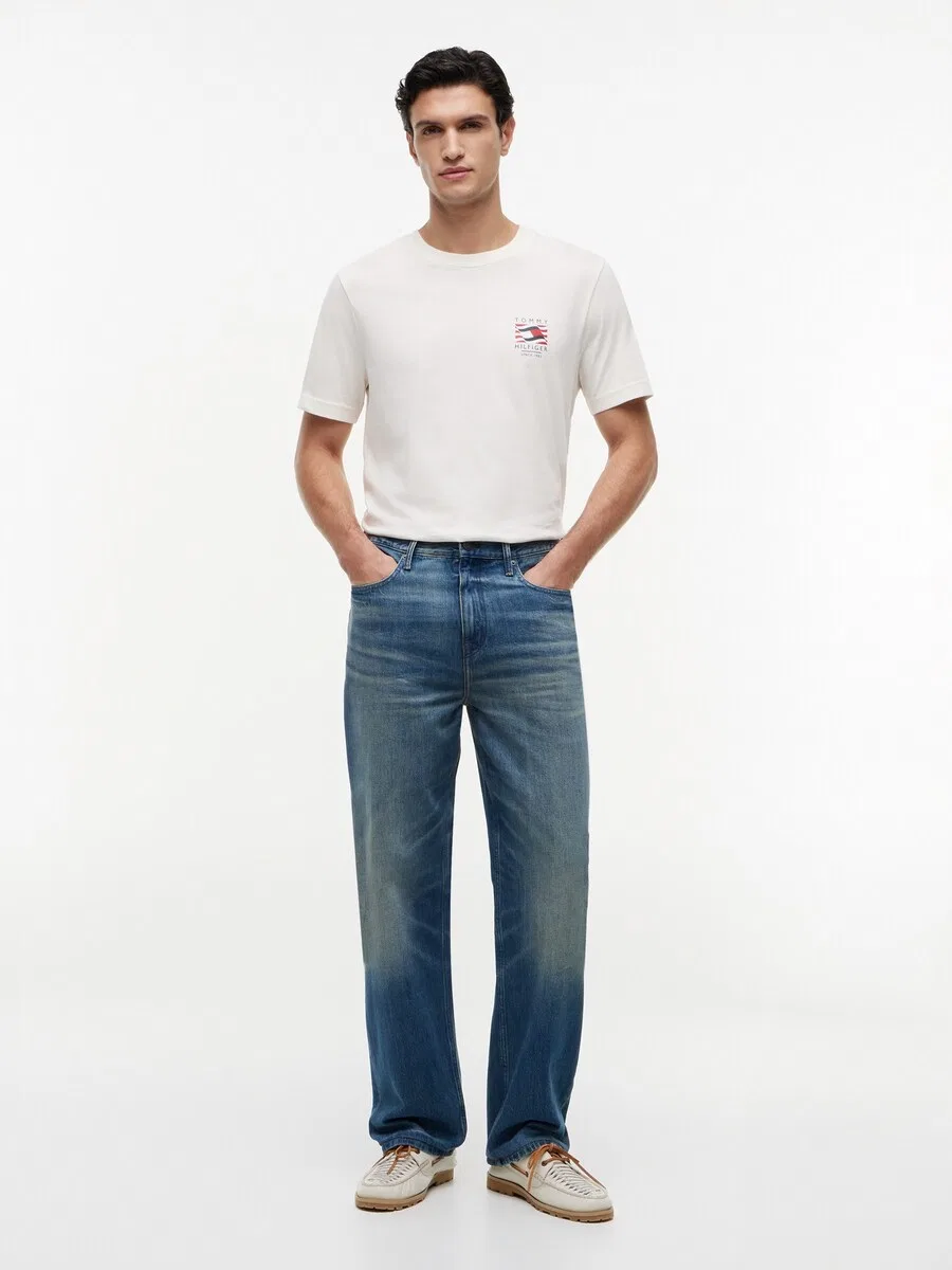 Футболка TOMMY HILFIGER 'Wavy Flag', кремовый — фото 4