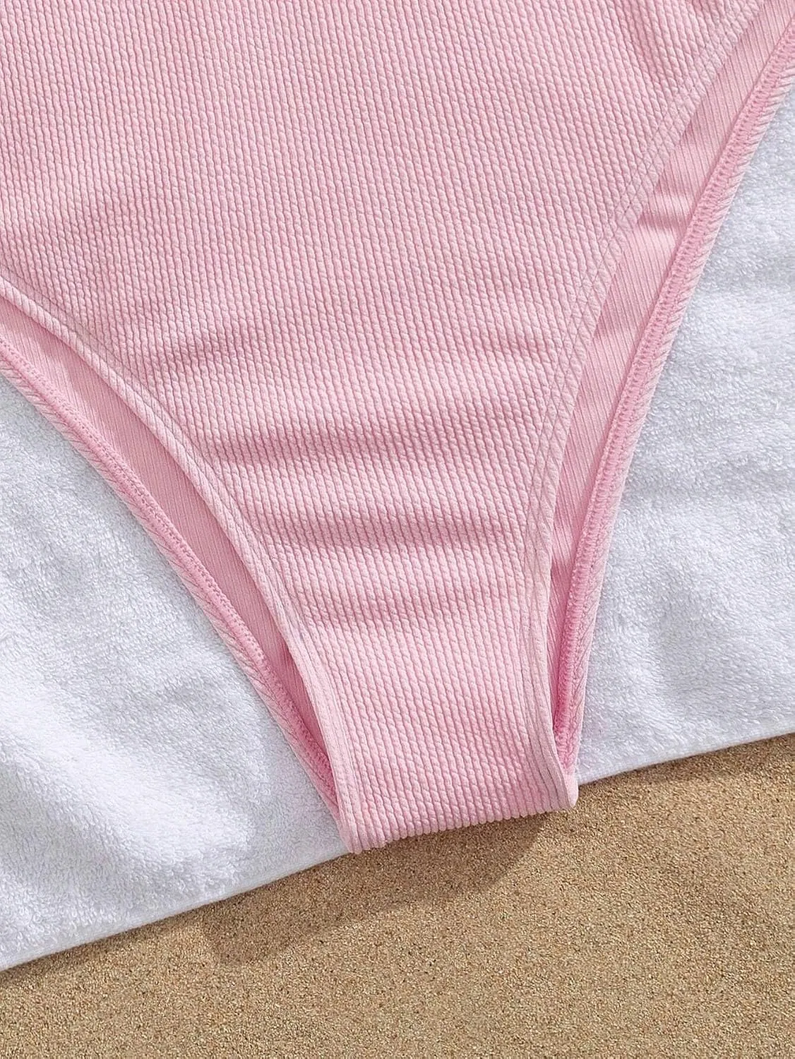 Женский монокини с открытой спиной и полной чашкой, Pink — фото 4