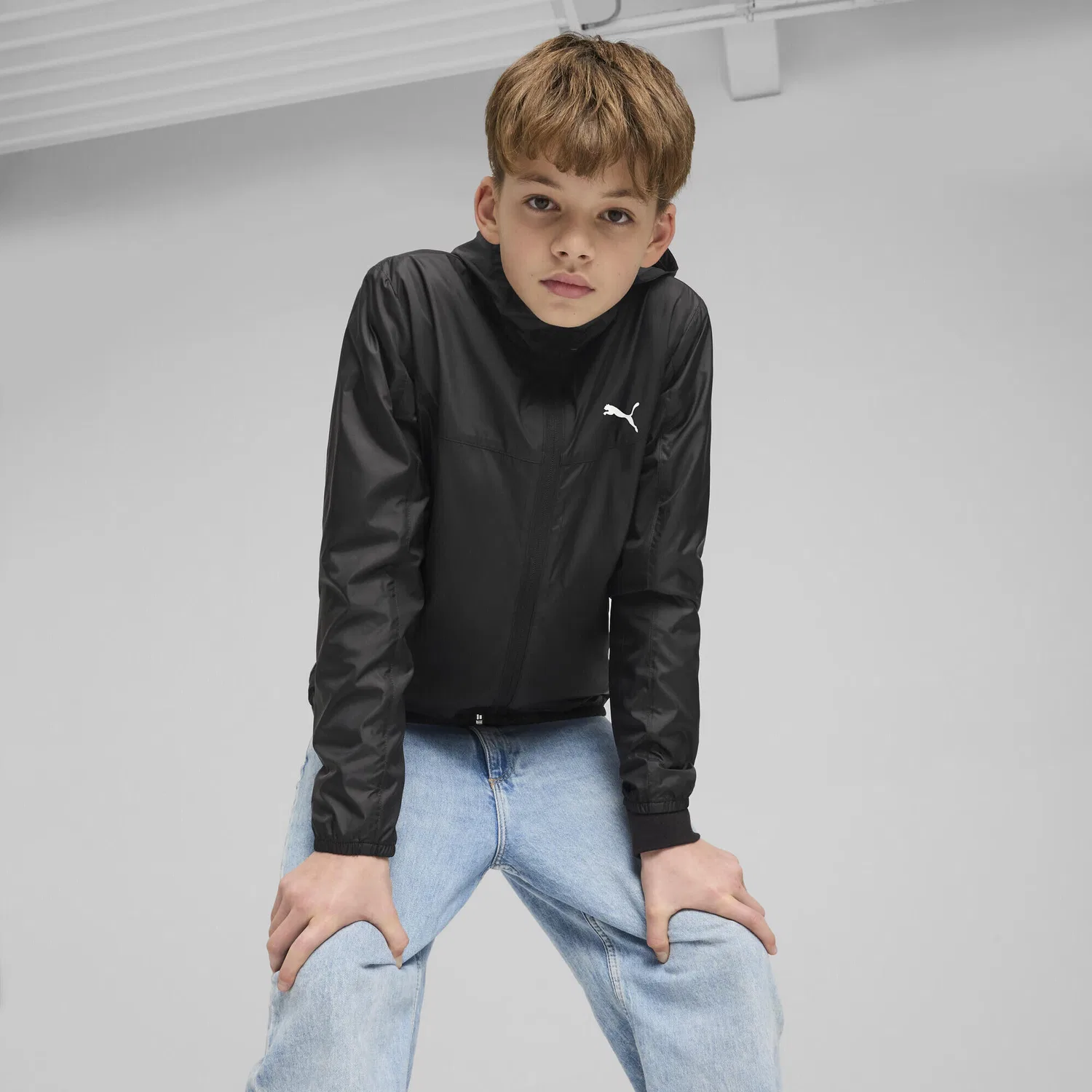 Детская ветровка с капюшоном Essentials Regular Puma, Цвет Schwarz Weiss — фото 2