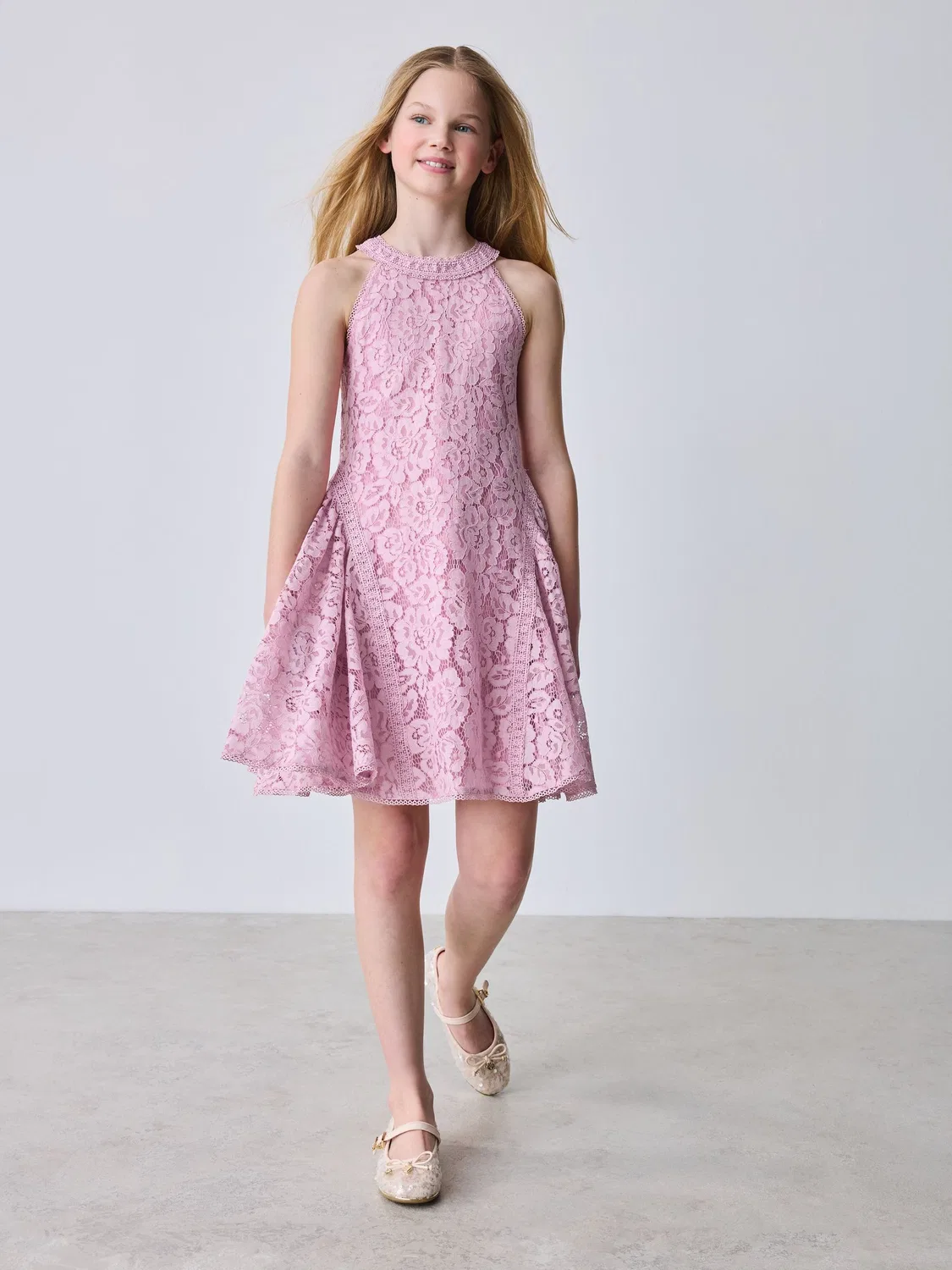 Платье кружевное с заниженной талией Baker by Ted Baker, нежно-розовый — фото 2