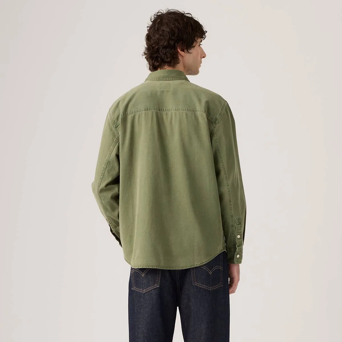 Свободная джинсовая рабочая рубашка Mariposa Levi's, Nabali Olive Wash - Green — фото 4