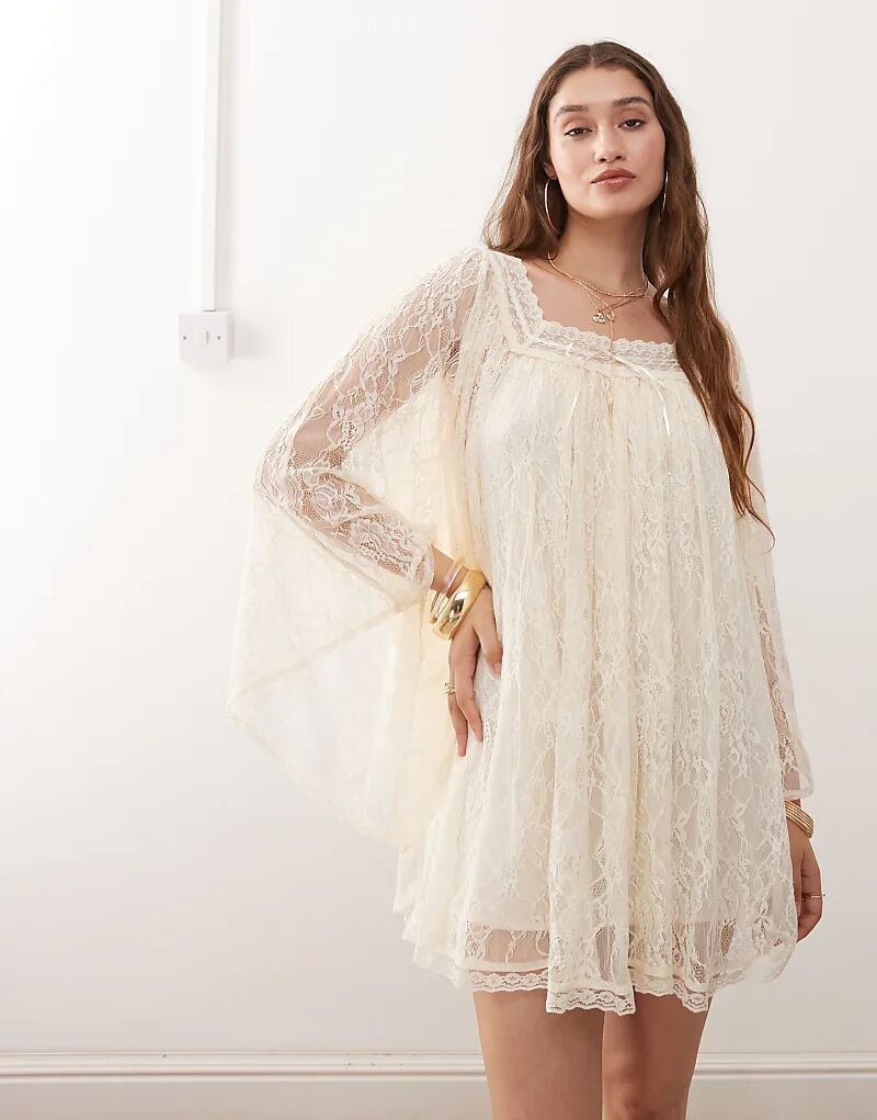 

Платье Miss Selfridge с длинными рукавами и кружевом кремового цвета