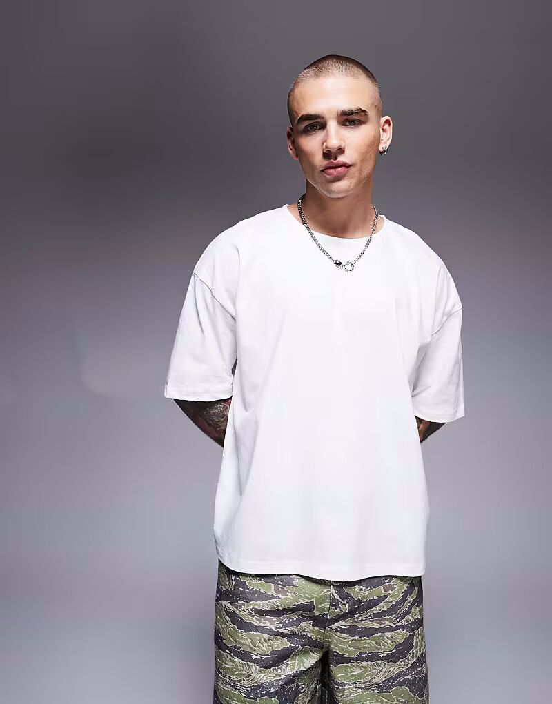 

Футболка свободного кроя ASOS DESIGN плотного кроя с открытым воротом белого цвета
