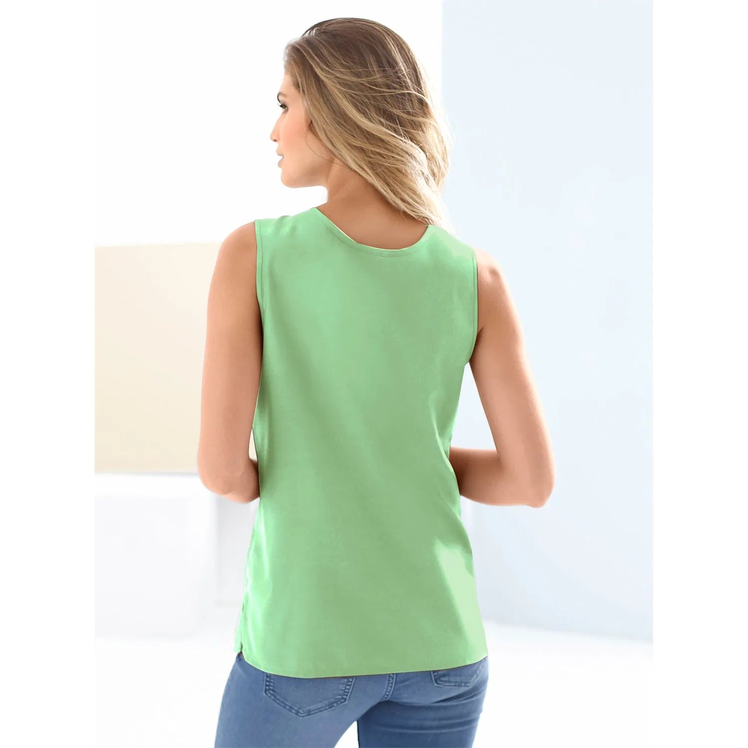 Женская блуза с круглым вырезом Classic Basics, Apple Green