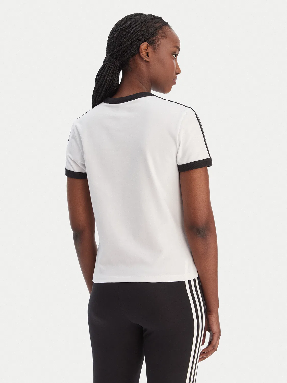 Женская футболка приталенного кроя Adidas, белый — фото 3