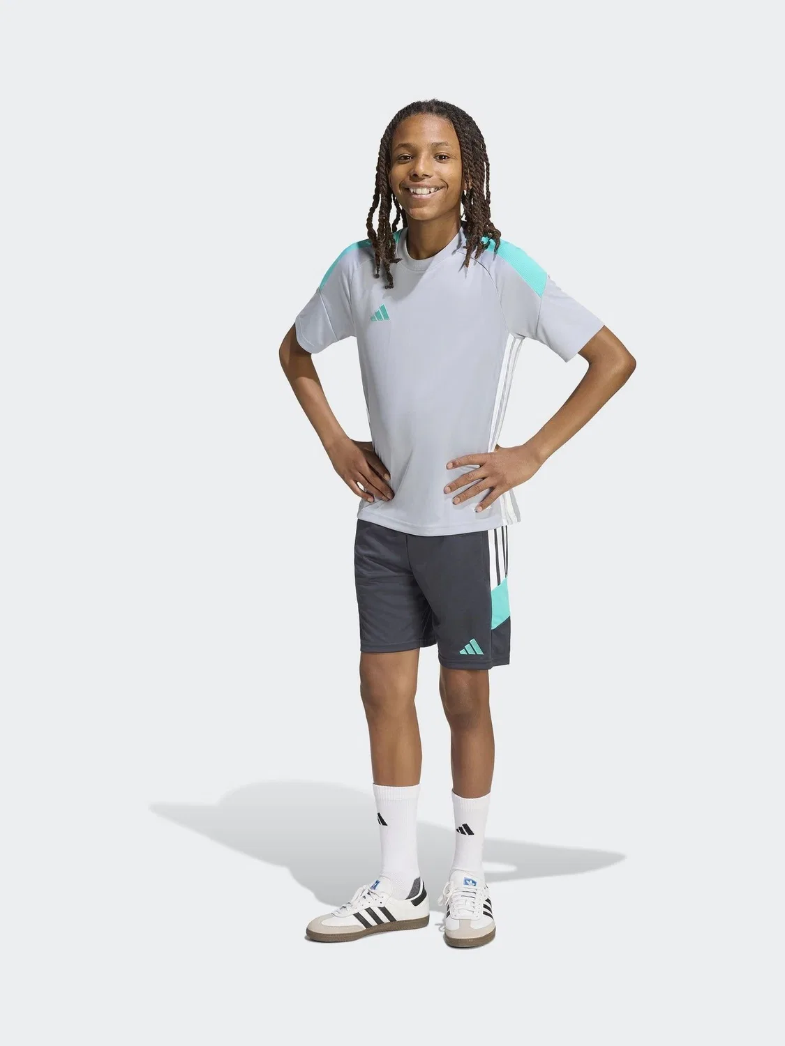 Шорты Tiro 26 Essentials adidas, серый — фото 3