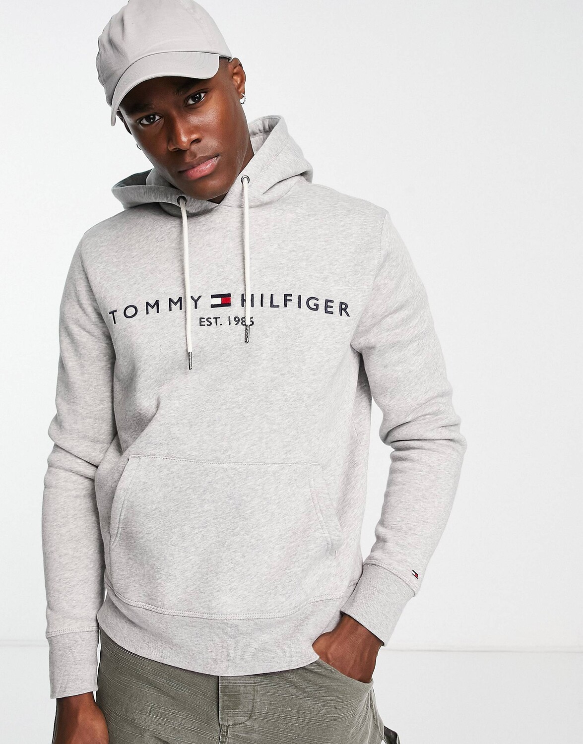 

Худи серого меланжевого цвета с вышитым логотипом Tommy Hilfiger, Серый, Худи серого меланжевого цвета с вышитым логотипом Tommy Hilfiger