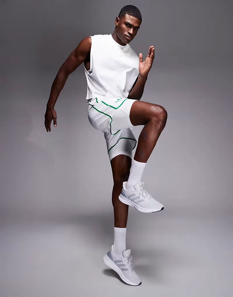 Теннисные шорты Adidas, белый — фото 2