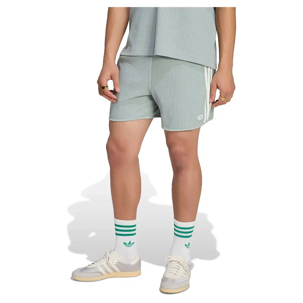 Шорты спортивные 2-в-1 Sparkling Adidas Originals, зеленый