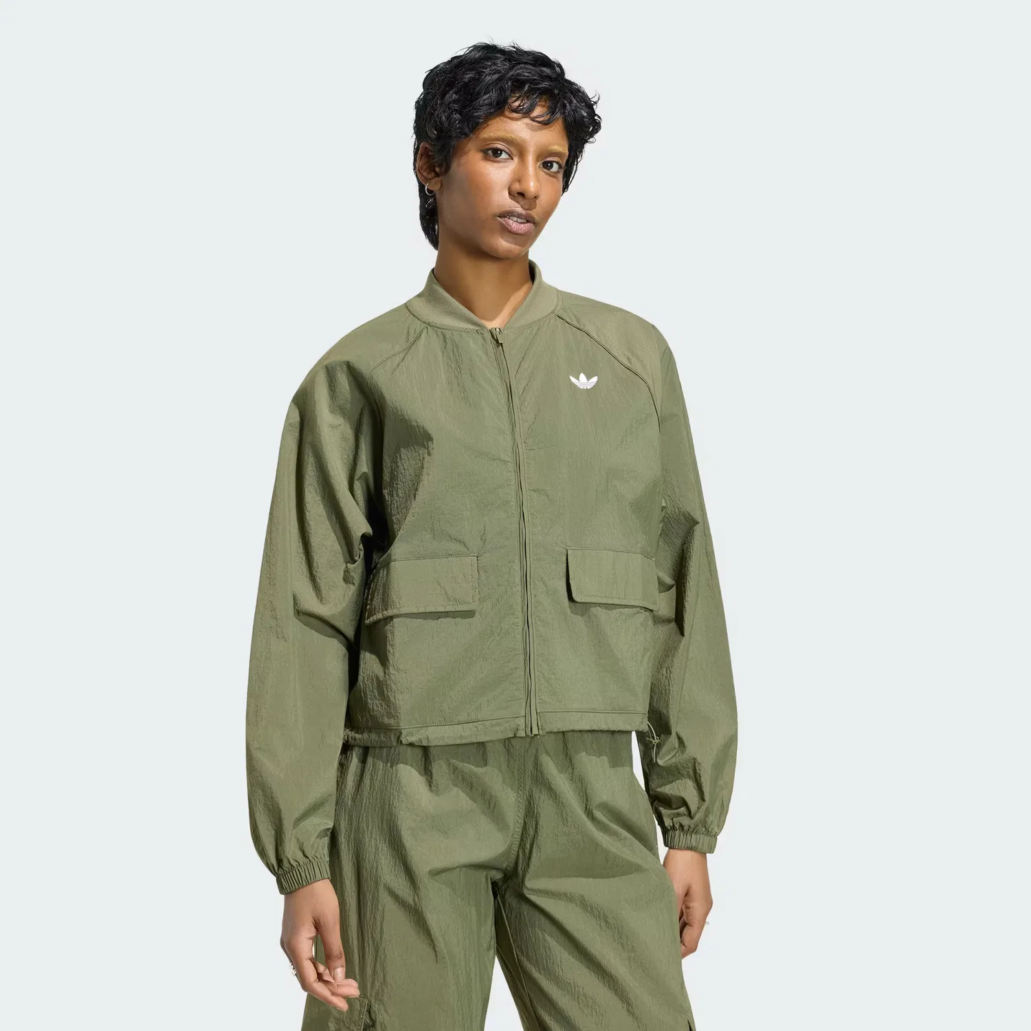 Женская олимпийка свободного кроя ESSENTIALS TRACK TOP Adidas Originals, Olive Strata