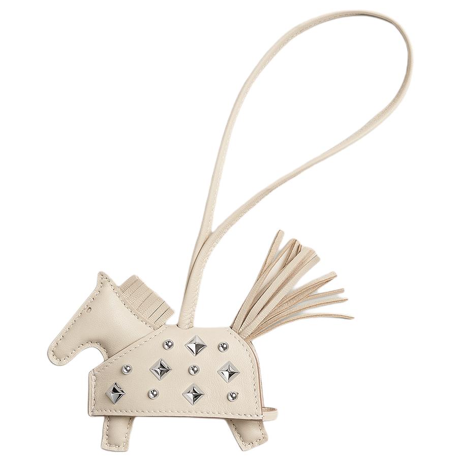 

HERMES Сумка Rodeo Milo из ягненка и телячьей кожи Swift малая унисекс белый мел, Chalk White