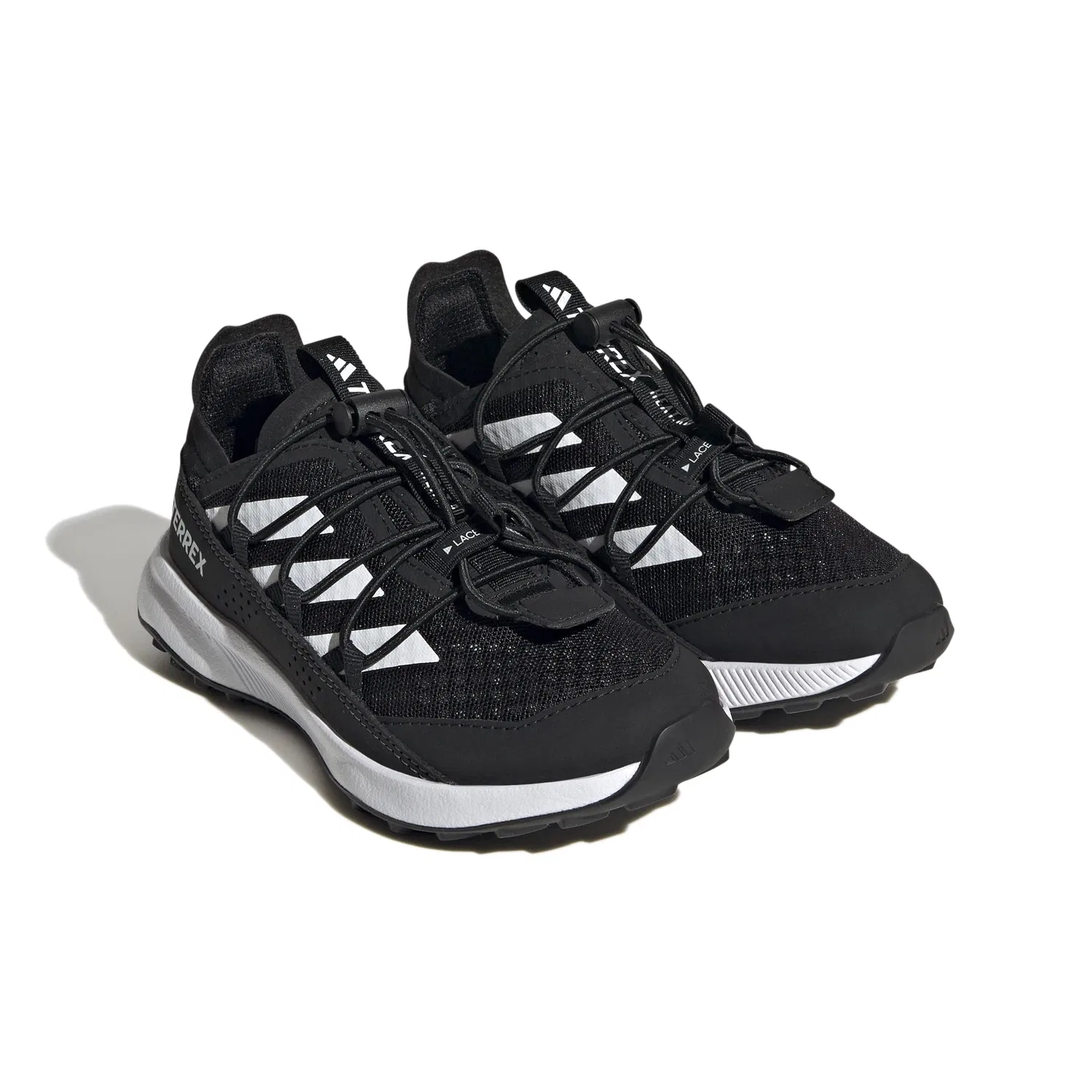 Детские кроссовки с закрытым носком Terrex Voyager 21 Heat.RDY Adidas, Core Black Ftwr White Grey Five — фото 4