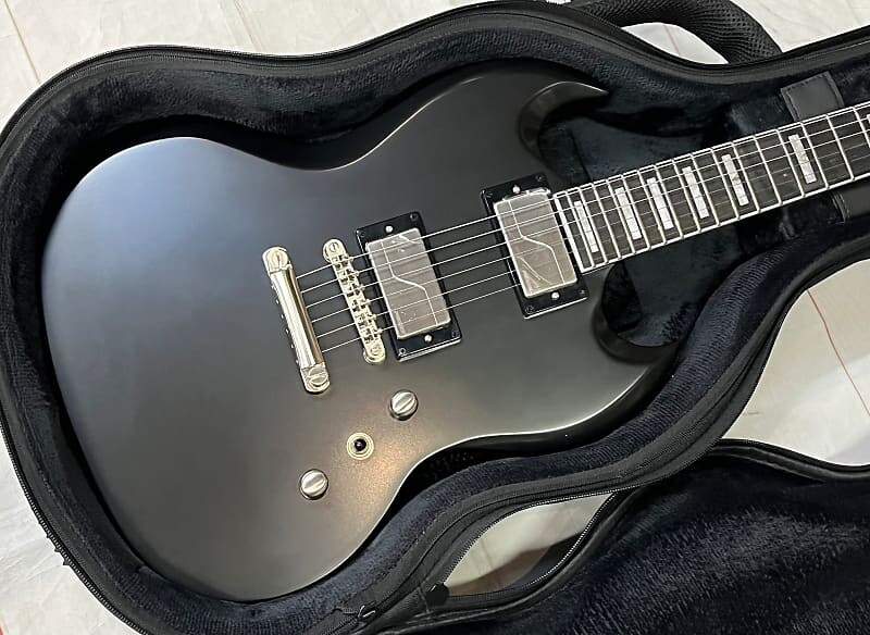 

Гитара Epiphone SG Prophecy 2021 Black Aged Gloss с футляром