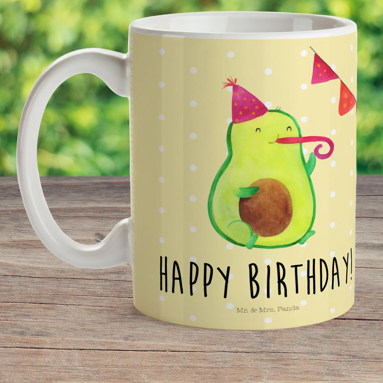 Детская кружка с принтом авокадо и надписью Avocado Geburtstag Mr. & Mrs. Panda, желтый — фото 2