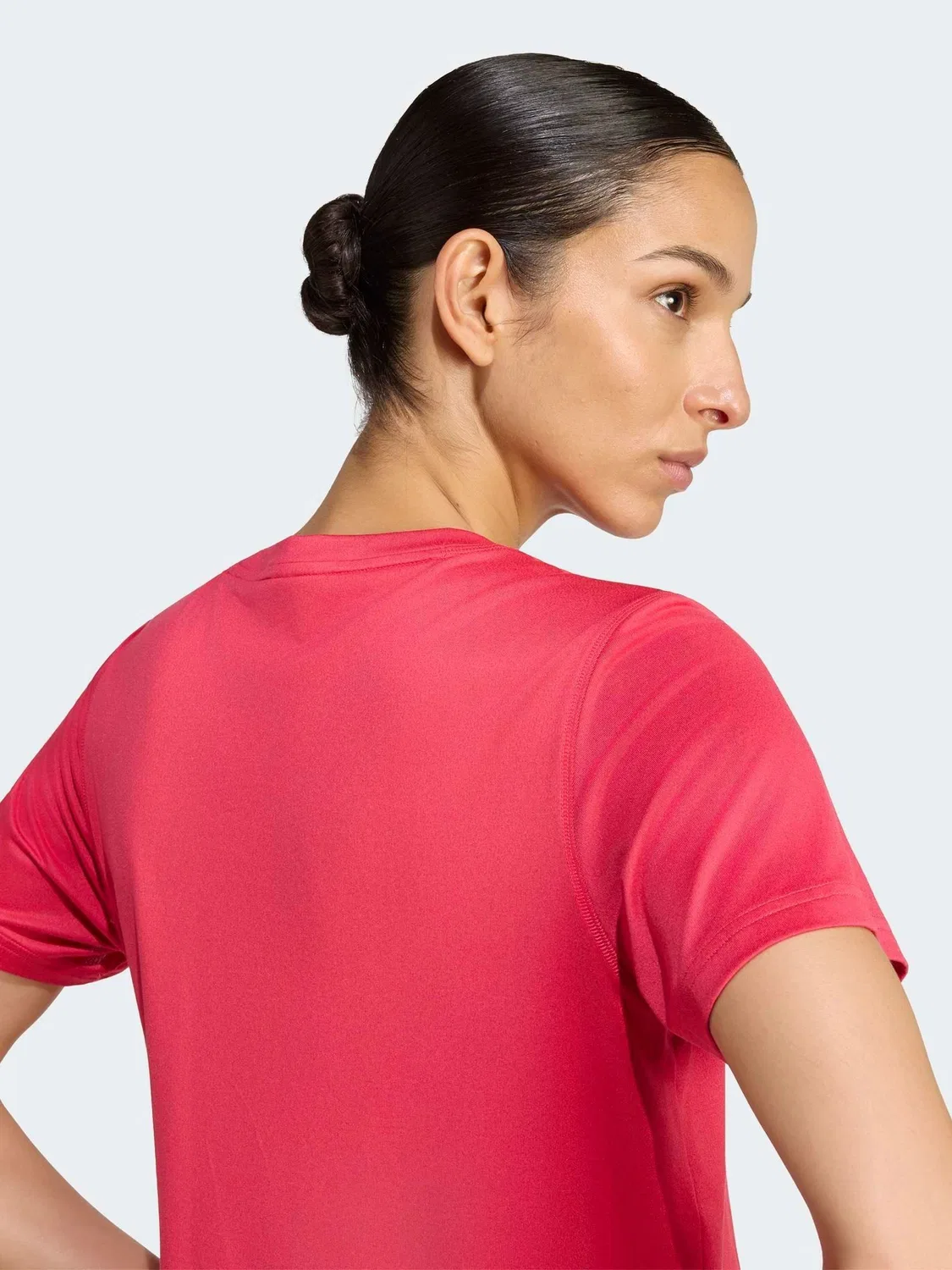 Футболка с круглым вырезом Workout Essentials adidas, темно-розовый — фото 4