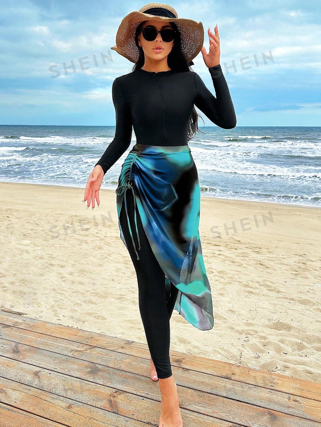 

Swim Mulvari Женский Цельный купальник Shein, синий