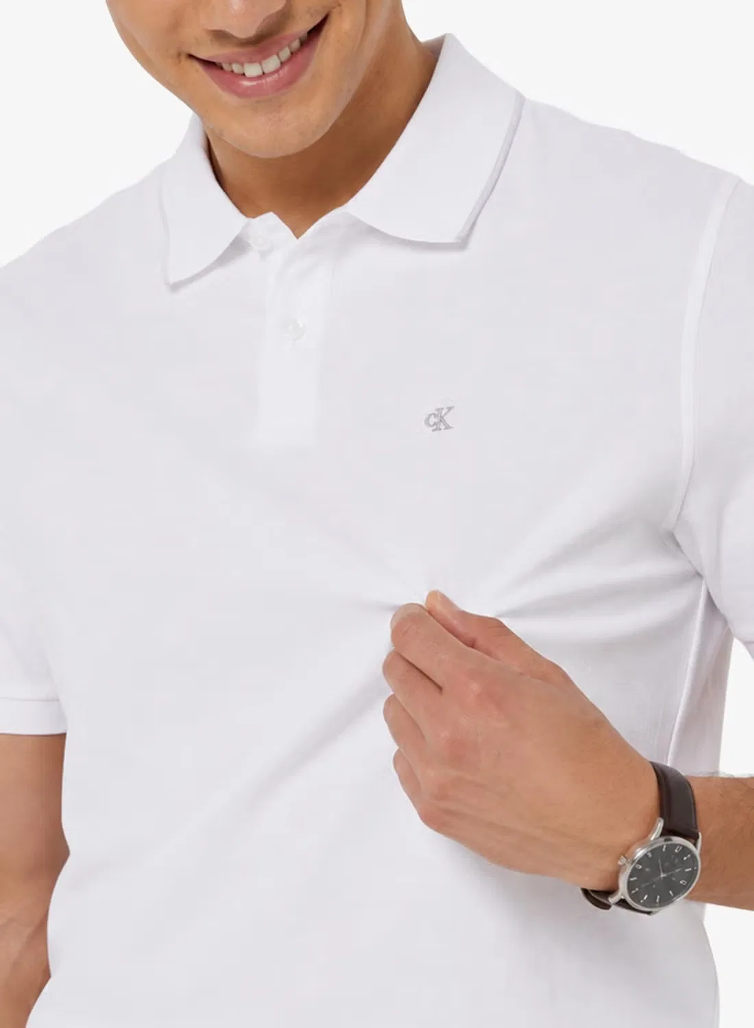 Поло классического кроя с контрастной отделкой воротника Calvin Klein, белый — фото 3