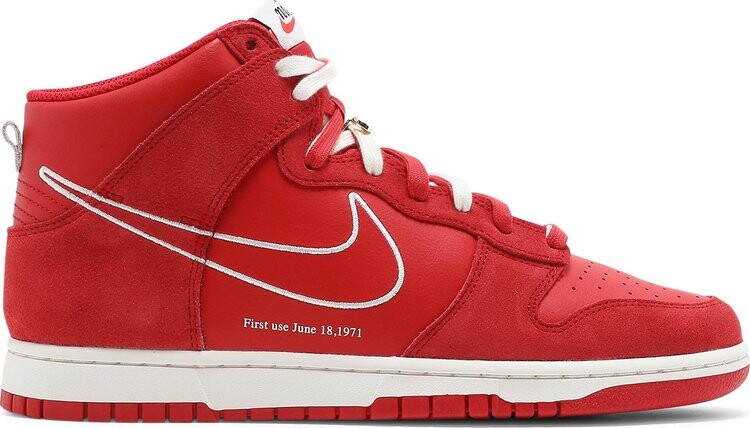 

Кроссовки Nike Dunk High SE 'First Use Pack - University Red', красный