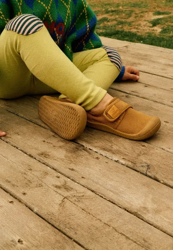 Кроссовки Barefoot skin col унисекс Attipas, горчичный