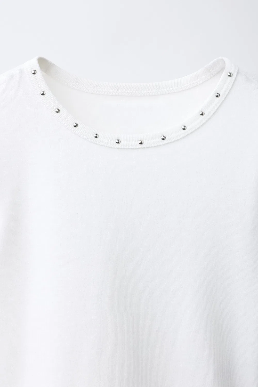 Футболка с заклепками и кружевной отделкой по низу. ZARA, White — фото 3