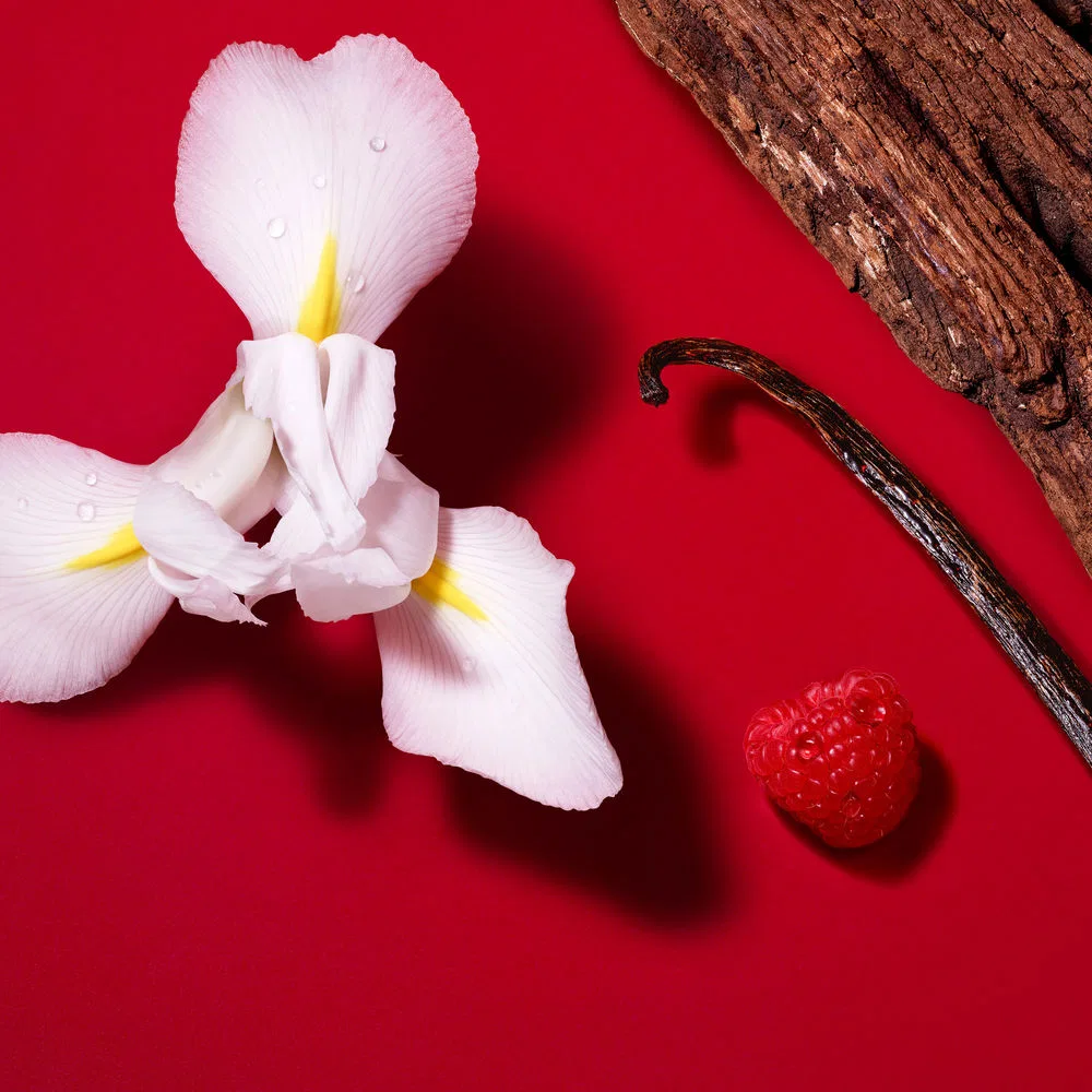 Парфюмерная вода для женщин Sì Passione Red Bloom Giorgio Armani, 50 мл — фото 3