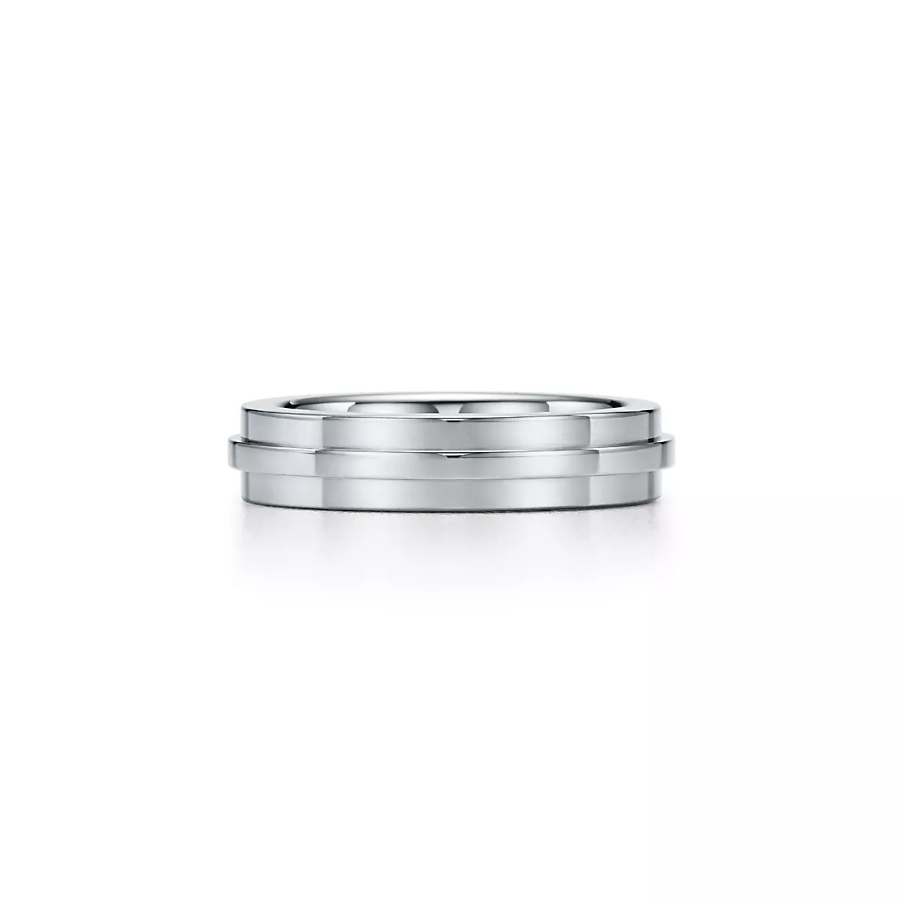 

Кольцо Tiffany & Co. Narrow, белое золото