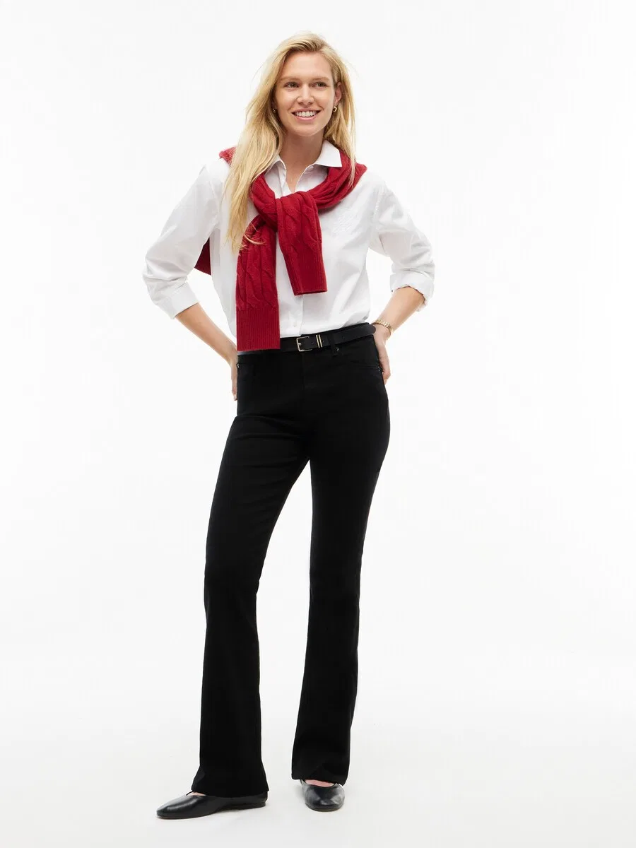 Джинсы-клеш TOMMY HILFIGER 'SKYE' цвета «ночной синий» — фото 4