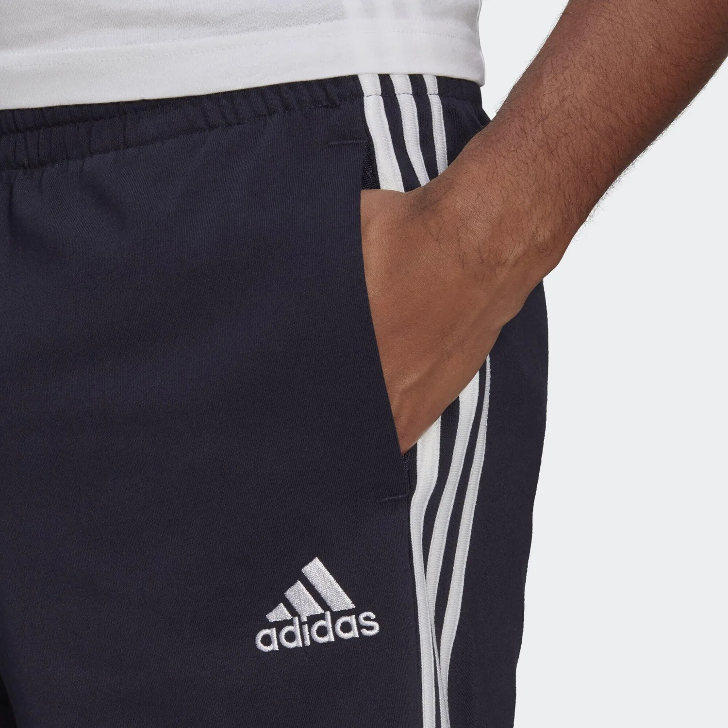 Мужские шорты с эластичным поясом AEROREADY Essentials 3-Streifen Adidas, Navyblau Weiss — фото 4