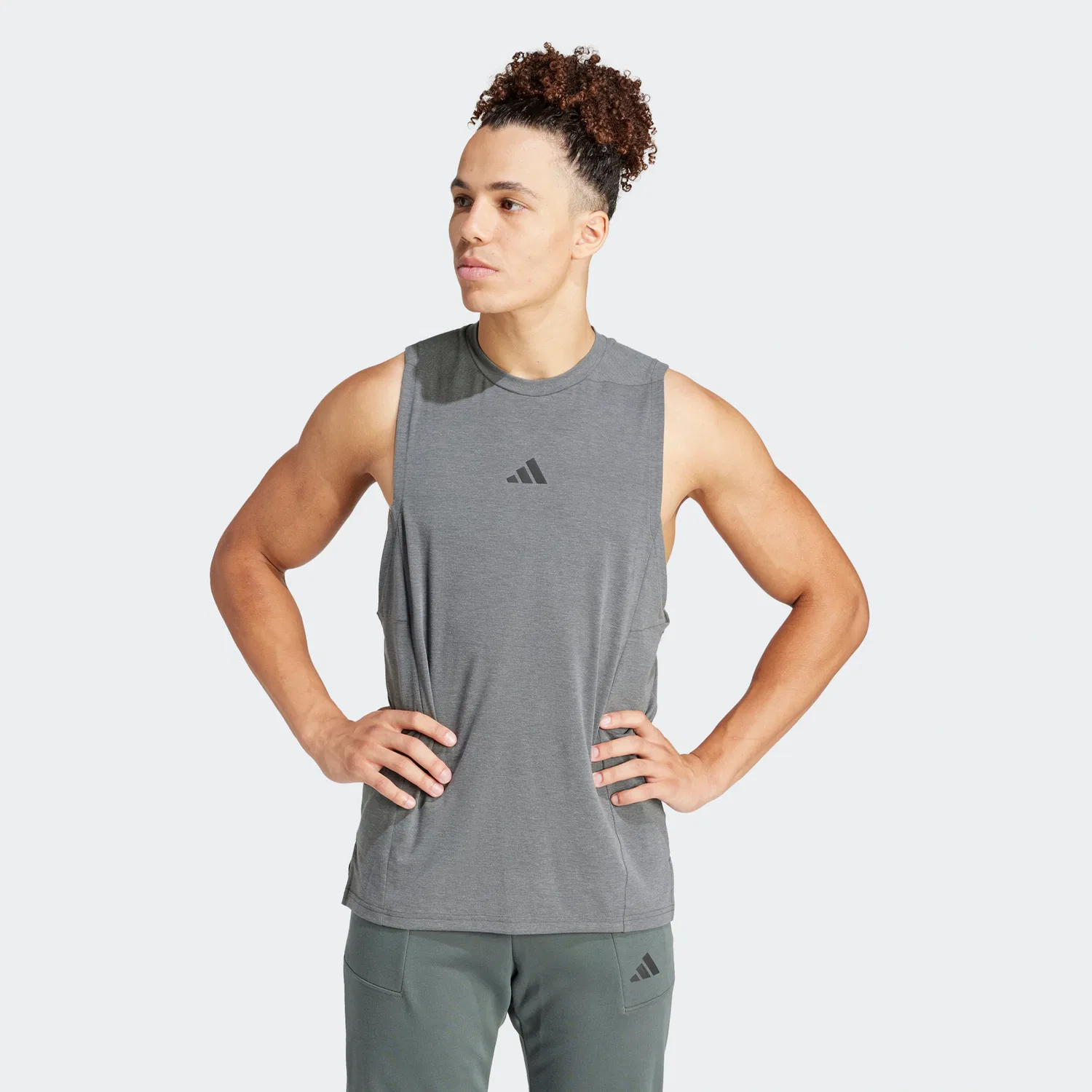 Мужская тренировочная топ-майка с технологией AEROREADY Adidas Performance, Grey