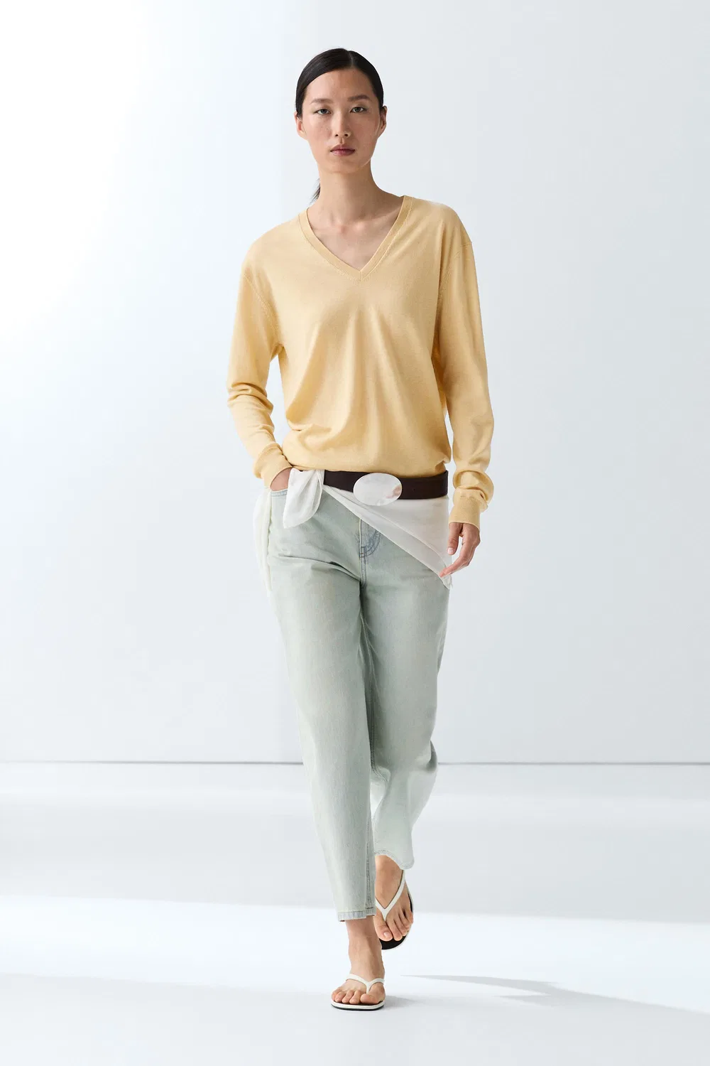 Свитер Massimo Dutti V-Neck Knit, ванильный