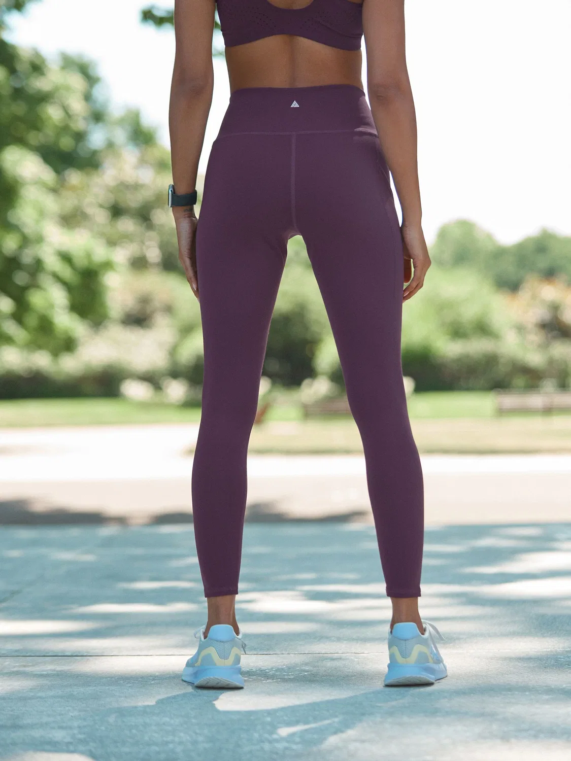 Леггинсы для фитнеса с карманом, Aubergine Active Sports Dry Tech Next, баклажановый — фото 4
