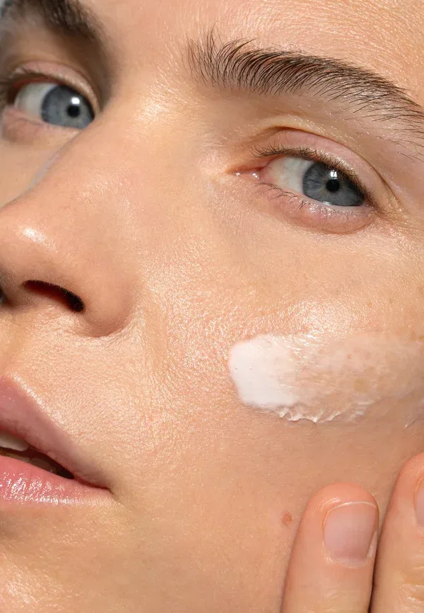 Крем дневной с ретинолом Plant-powered Day Cream Madara 50 мл MáDara — фото 3