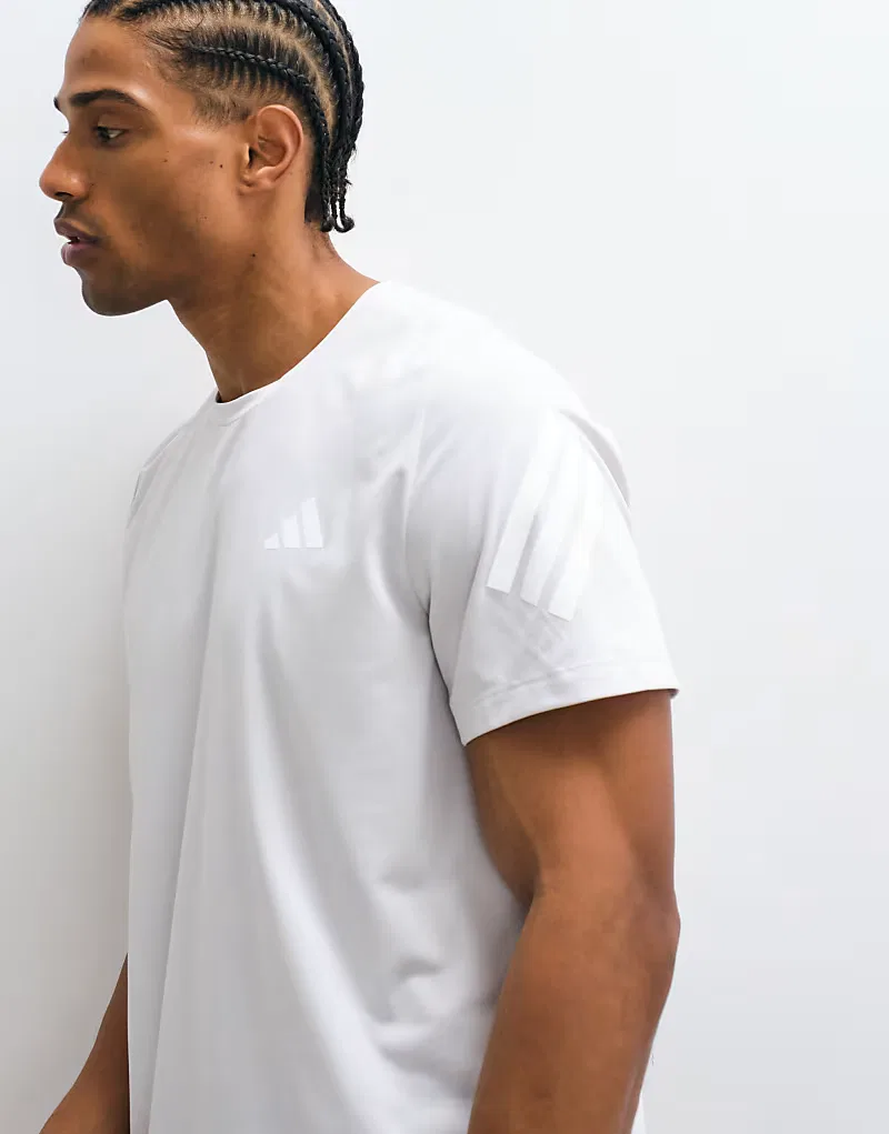 Футболка Adidas Running adi365 серого — фото 3