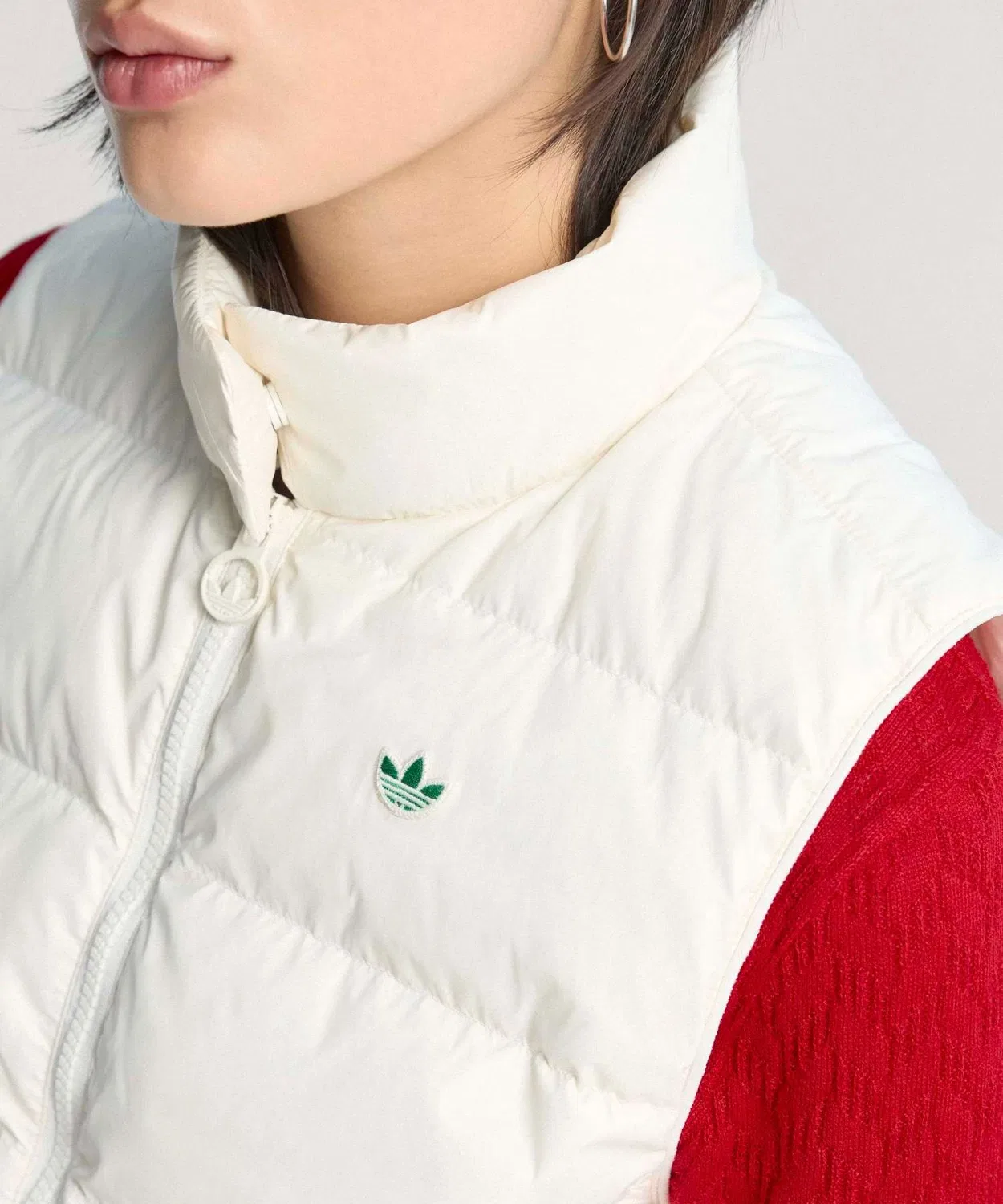 Женский утепленный жилет с наполнителем, модель Originals, Adidas, White — фото 2