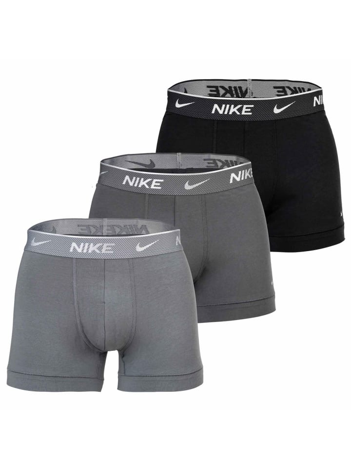 

Боксеры Nike, черный/серый