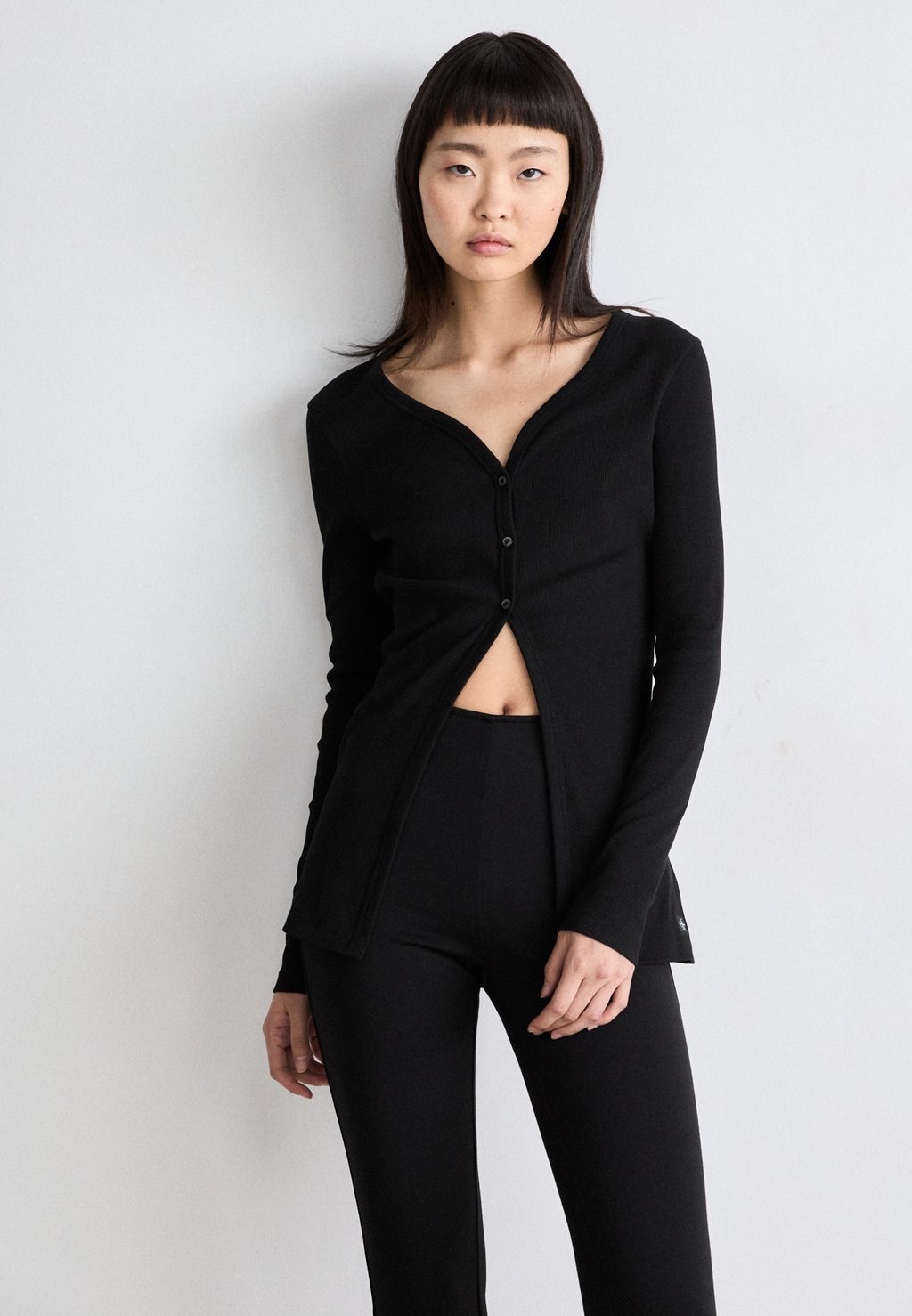 

Кардиган LABEL CARDIGAN Calvin Klein Jeans, черный