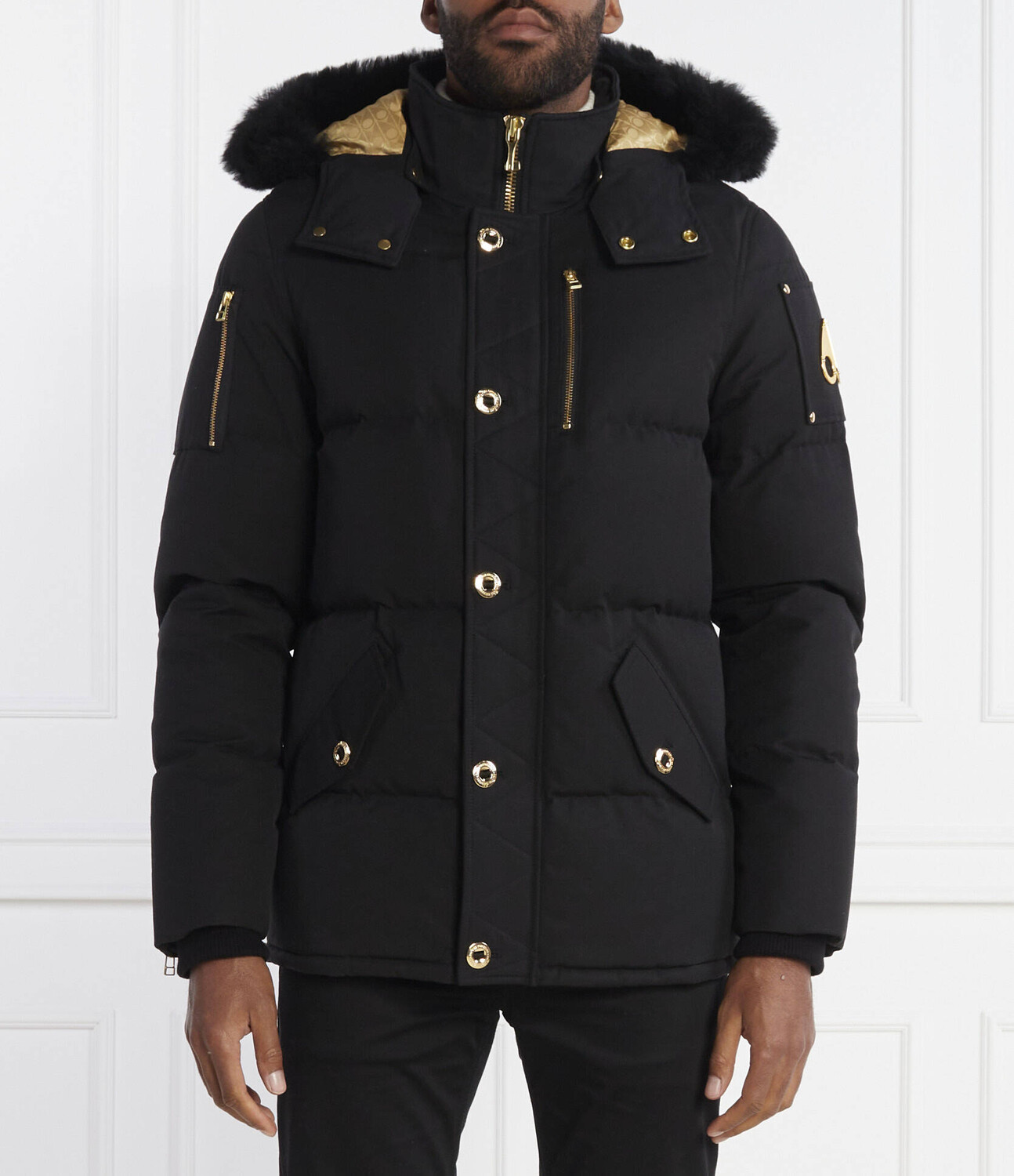 

Куртка Moose Knuckles Regular Fit, черный
