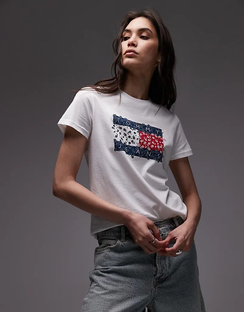 

Футболка Tommy Jeans с цветочным флагом бежевого цвета