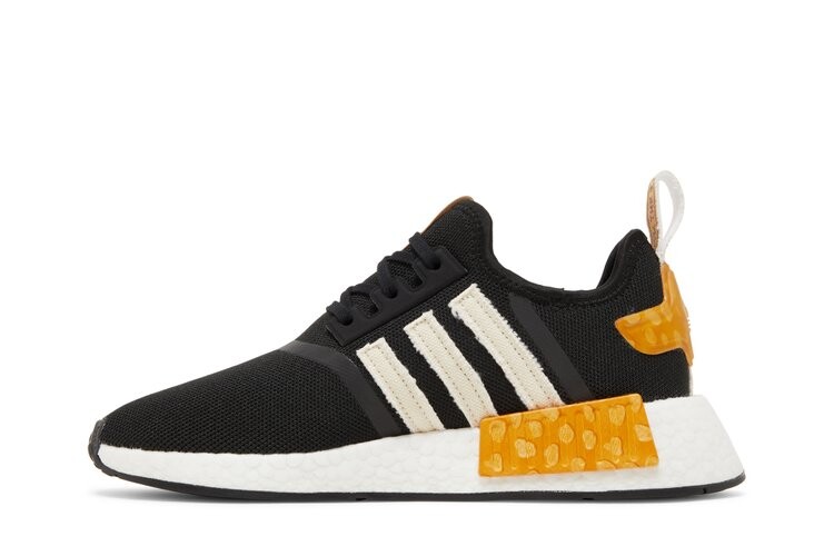 Кроссовки Adidas Disney x Wmns NMD_R1, черный — фото 3