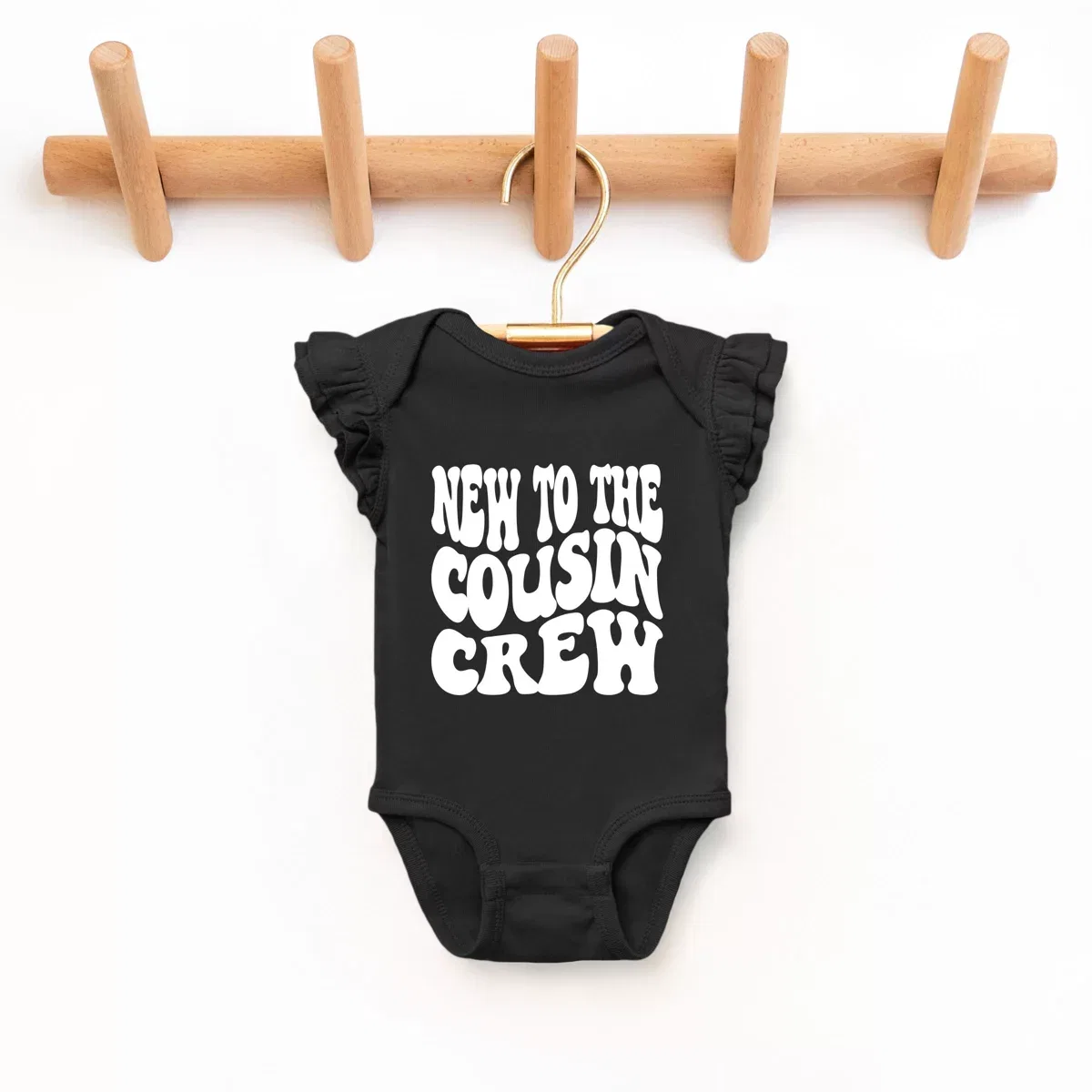 Детское боди для девочек с принтом New To The Cousin Crew The Juniper Shop, Black — фото 2
