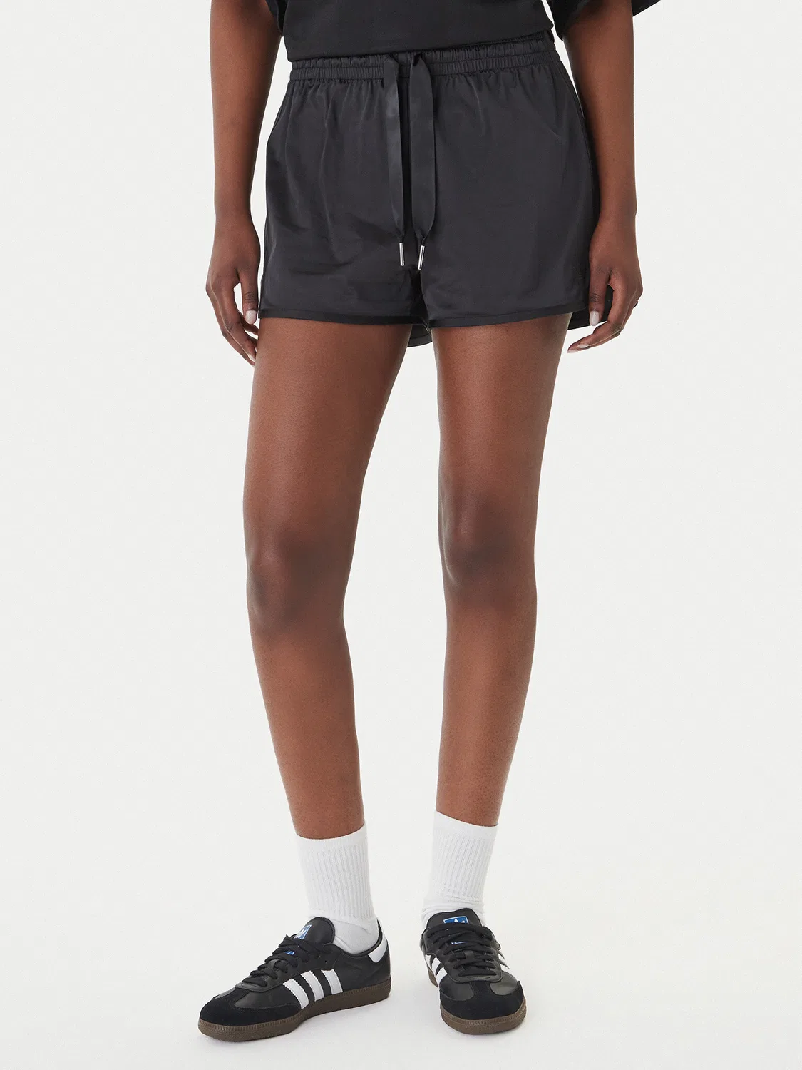 Женские спортивные шорты свободного кроя Pearl Jacquard Adidas, черный