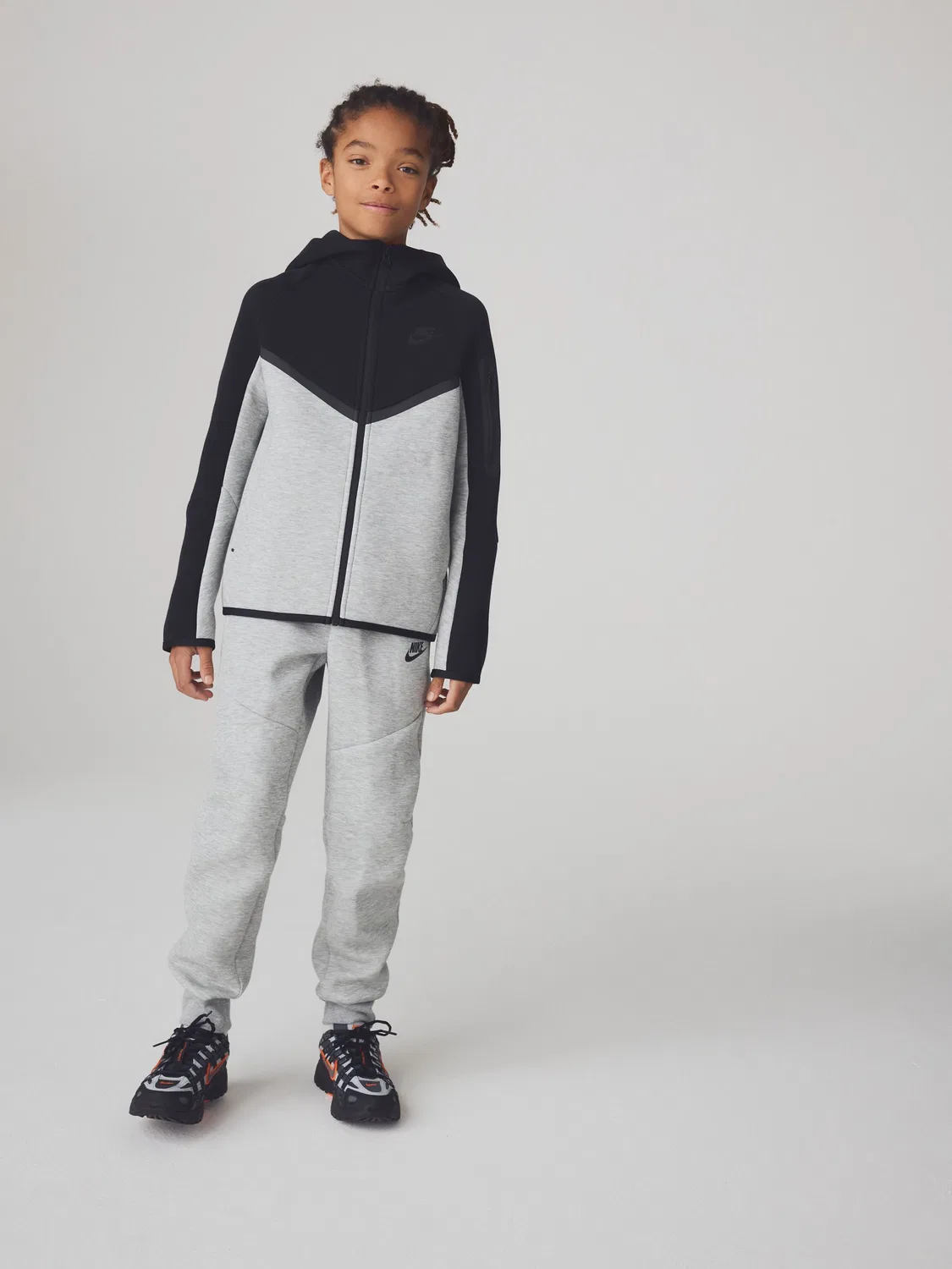 Толстовка на молнии Tech Fleece Nike, черный/серый — фото 4