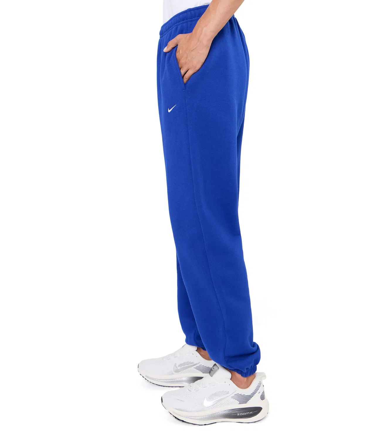 Брюки Studio Fleece средней плотности с высокой посадкой и свободными манжетами. Nike, Old Royal/Sail — фото 3