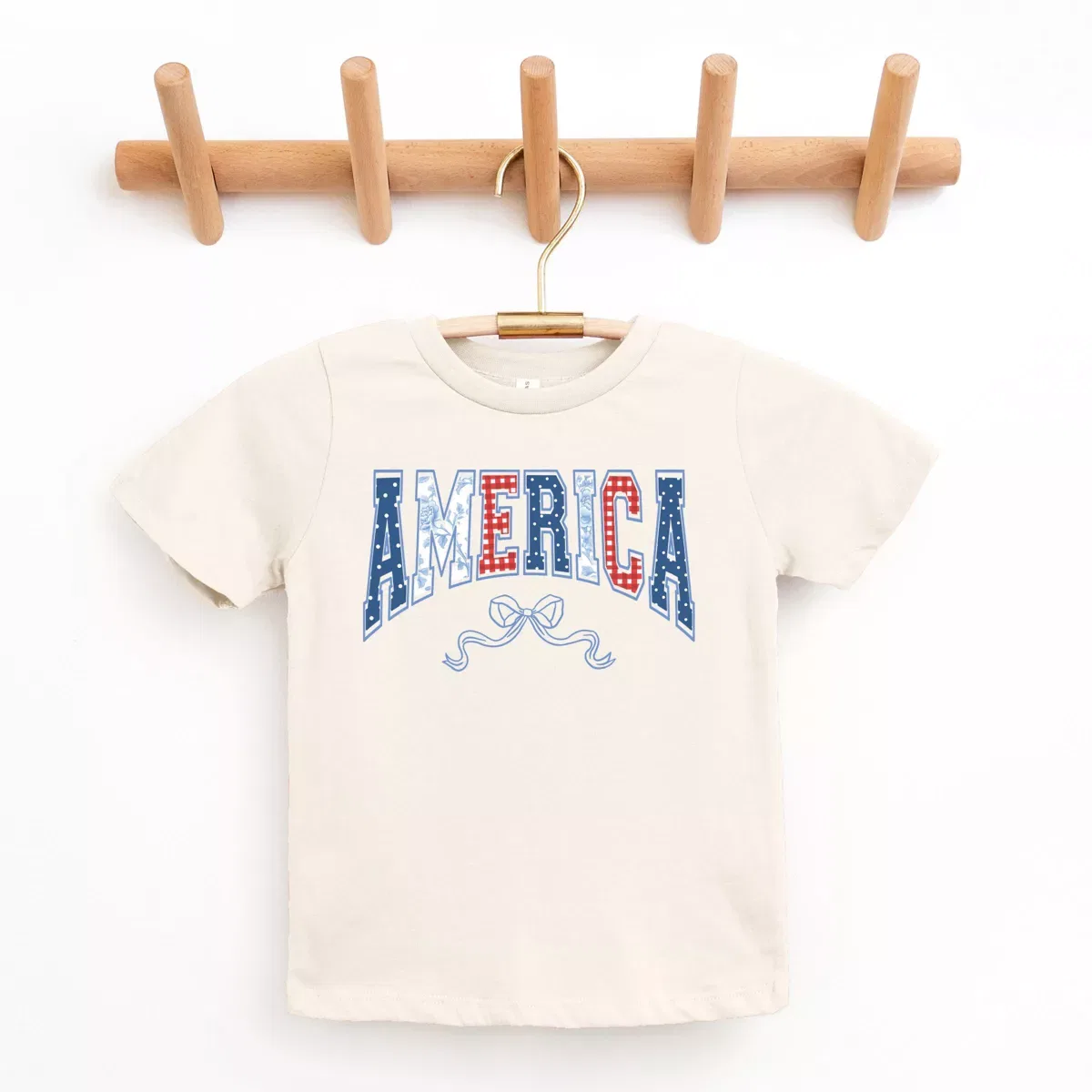 Детская футболка с принтом Coquette America Arched The Juniper Shop, Cream — фото 2